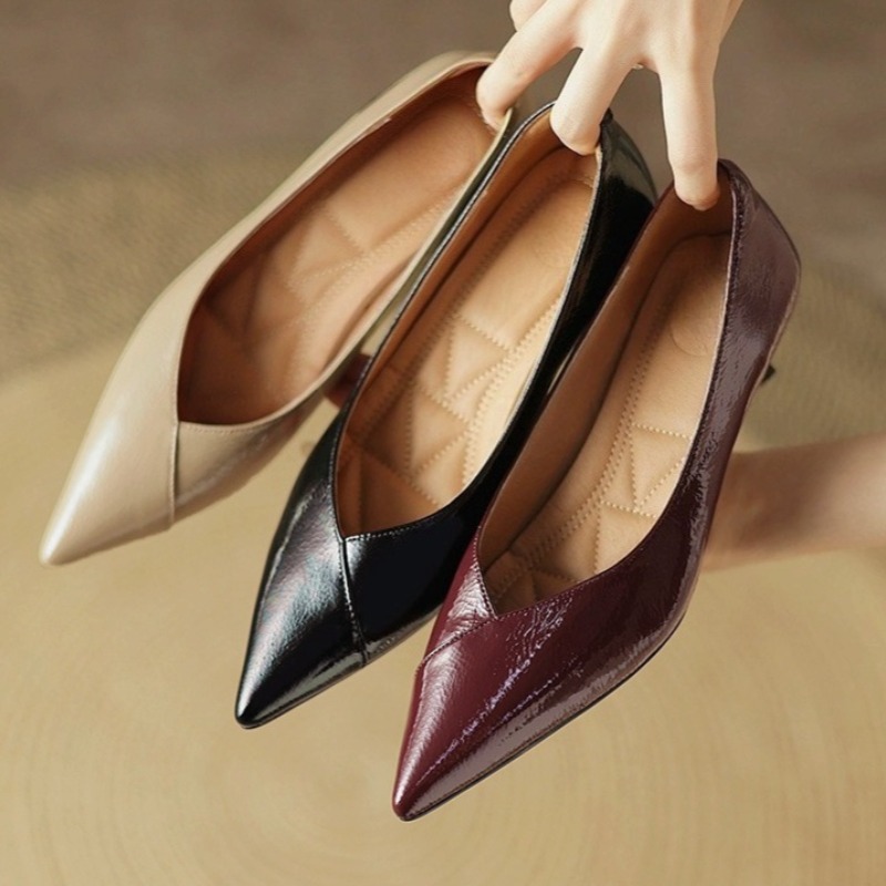 Slip-on-Lackleder-Einzelschuhe – Patent Leather Pump Bewertung und Preis