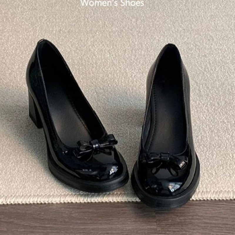 Süße schwarze Mary-Jane-Schuhe – Patent Leather Pump Bewertung und Preis