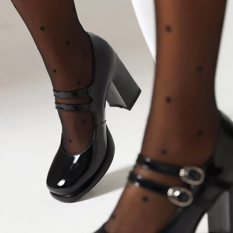 2024 neue Lack leder Doppels c – Patent Leather Pump Bewertung und Preis
