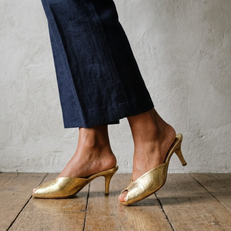 Glänzende Goldene Damen-Mules  – Women Shoes Mules Bewertung und Preis